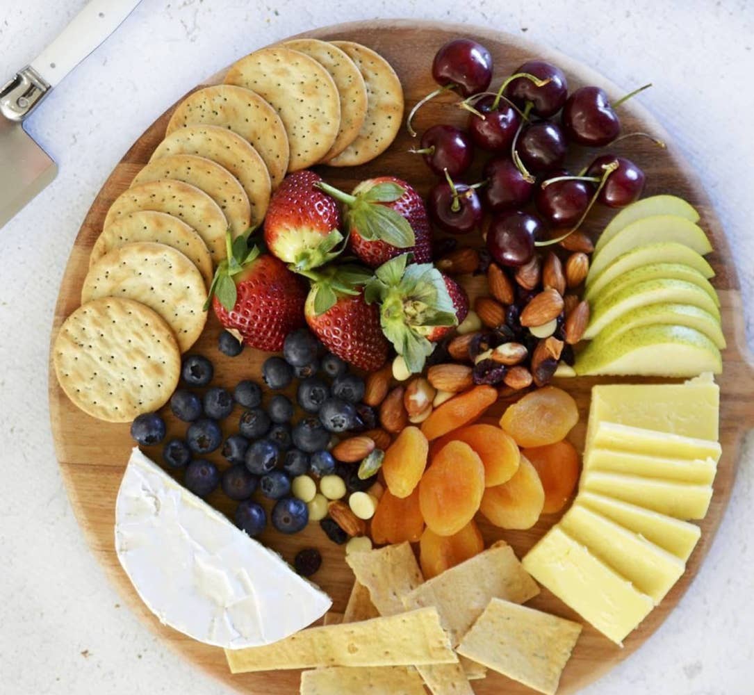 Round Cheese Board 12&quot; x 16&quot;